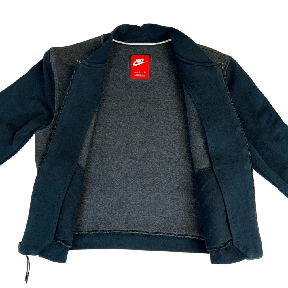 Nike Women's Tech Fleece Cropped BomberJacket‎ 3mm Gray and Black Size Small